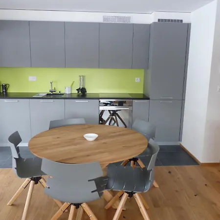 Les Jardins D'helene Appartement *
